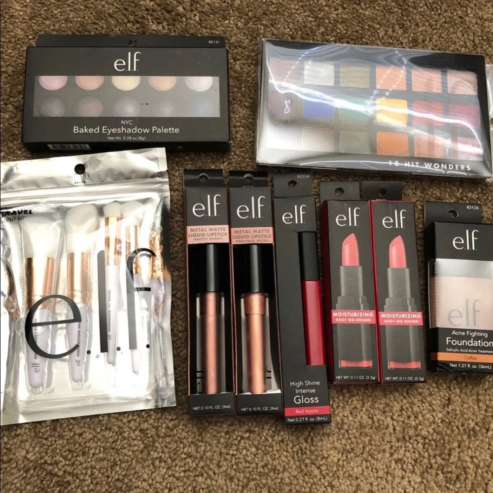Makeup bundle - Picture 2 of 5
